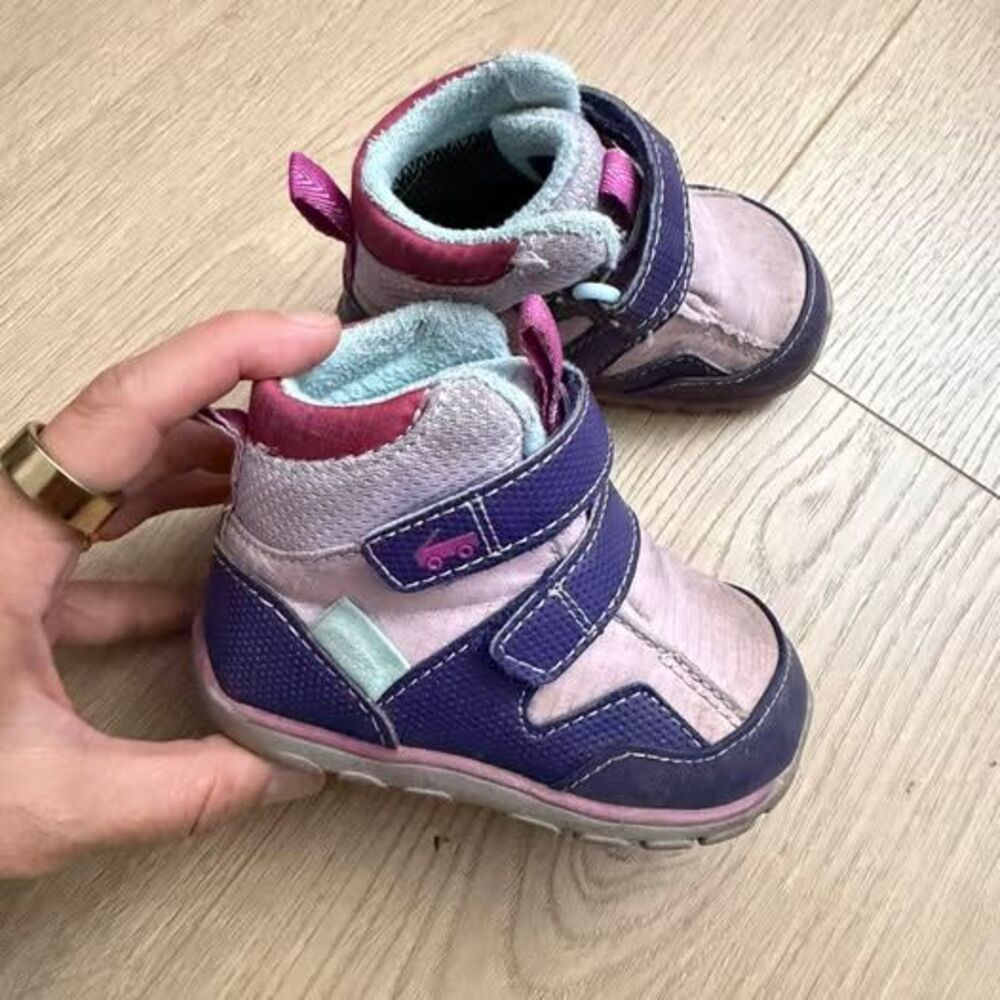 See Kai Run Toddler Winter Boots size 5 girls purple pink